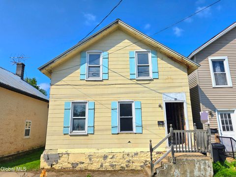 Homes For Sale - 21 Montcalm Avenue<br/> Plattsburgh, NY 12901