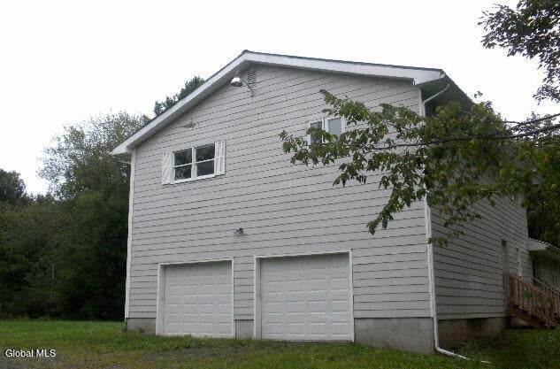 412 Gordon Road