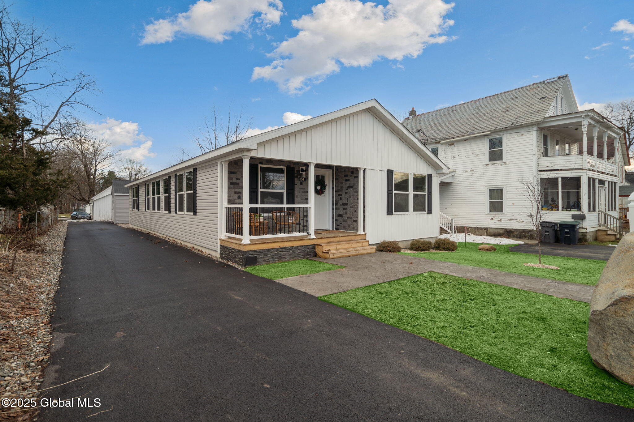 24 Oak Street, Corinth, New York image 2