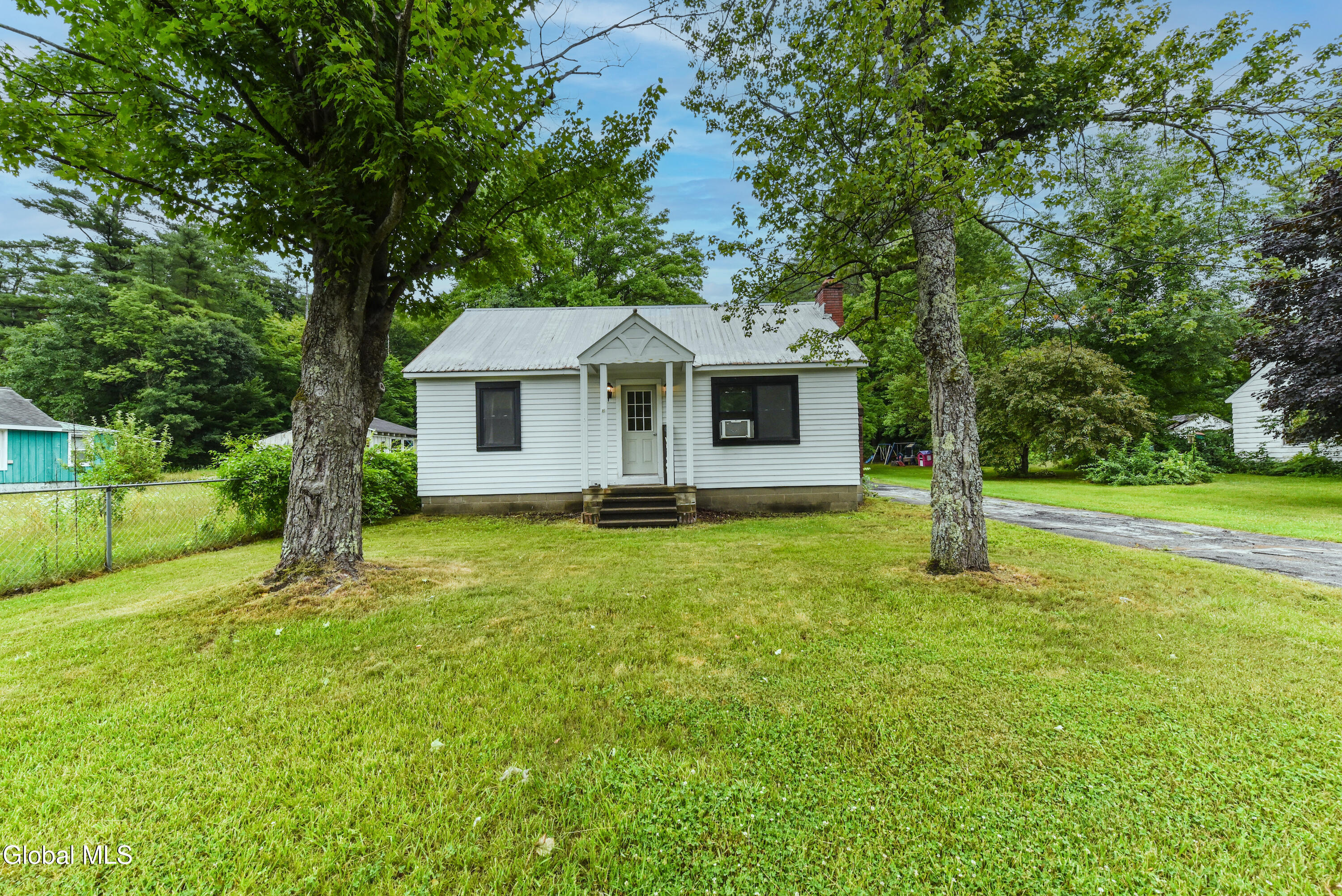 54 E River Drive