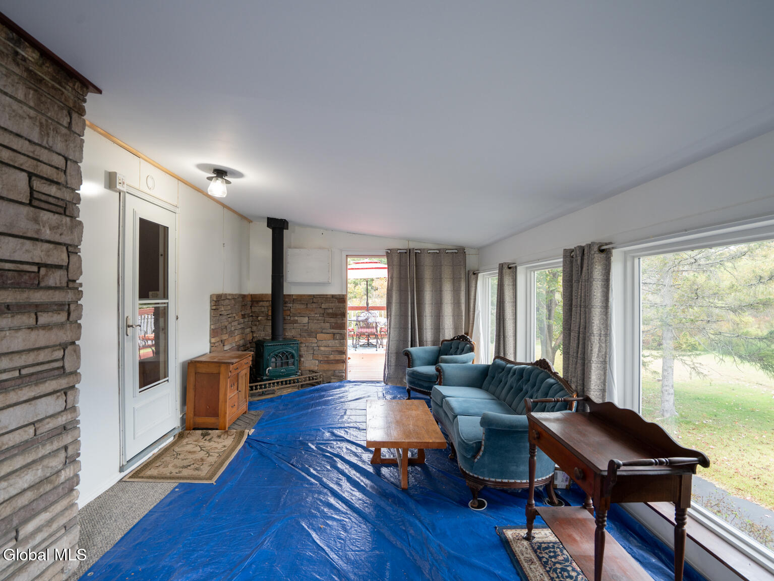 Troy, New York 12180, United States, 3 Bedrooms Bedrooms, ,2 BathroomsBathrooms,Residential,Active,227201