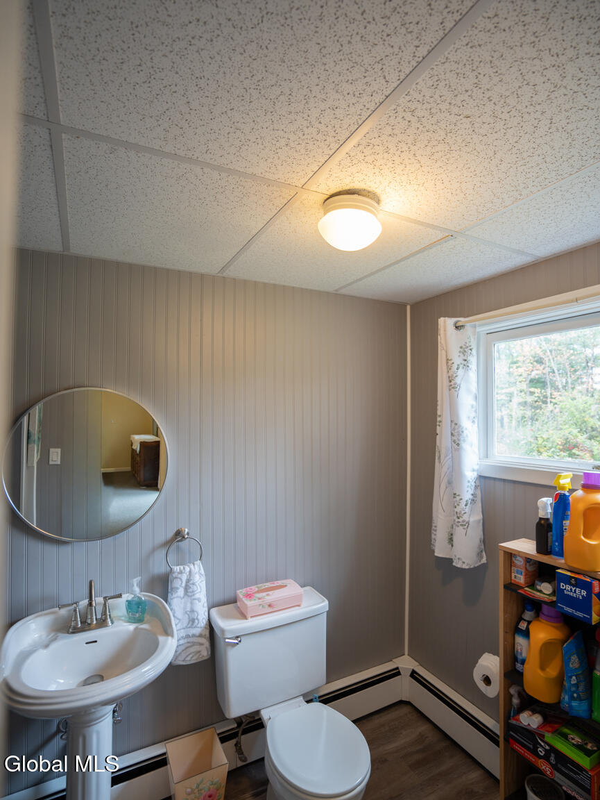 Troy, New York 12180, United States, 3 Bedrooms Bedrooms, ,2 BathroomsBathrooms,Residential,Active,227201