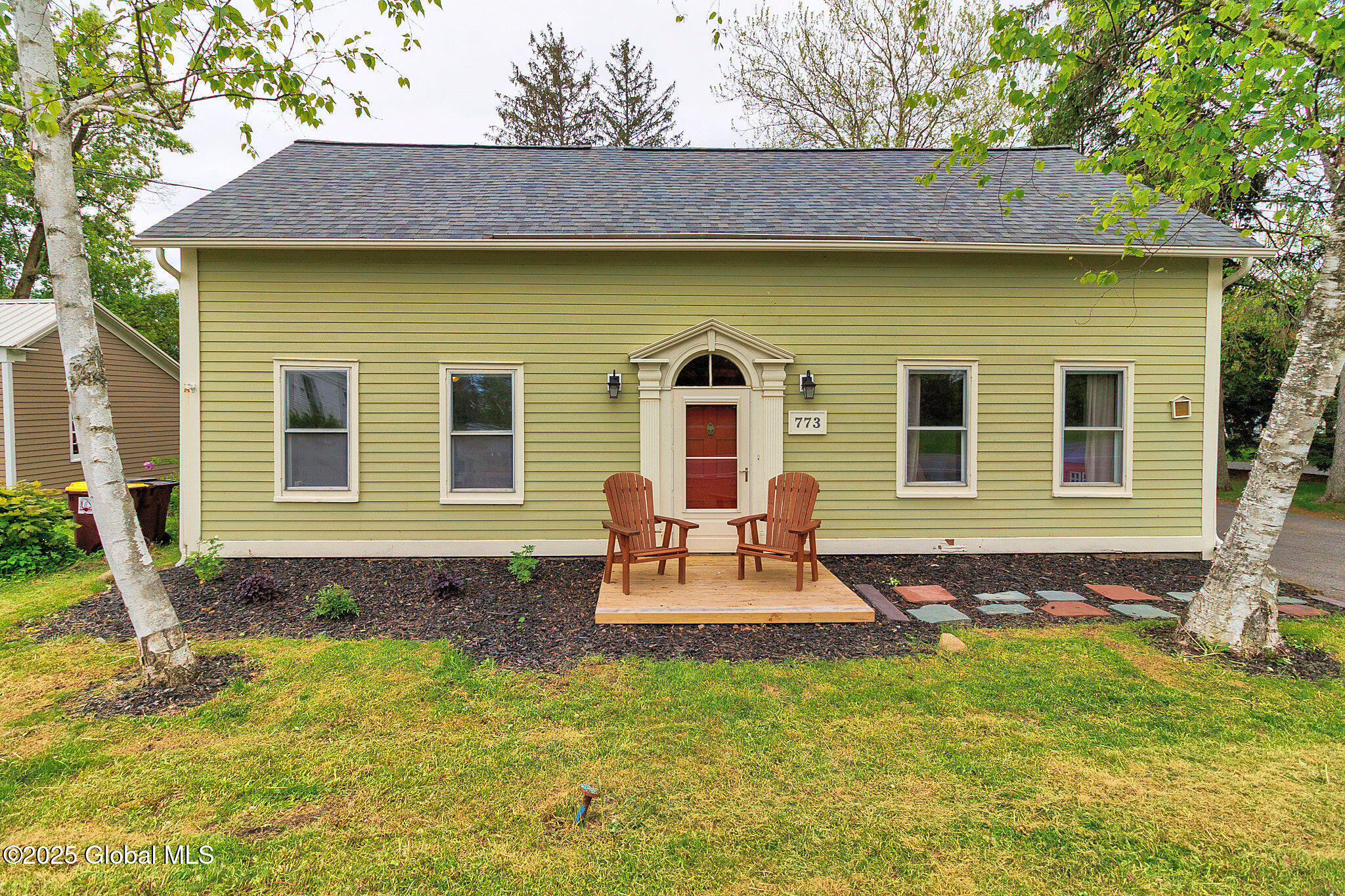 Listing image 1