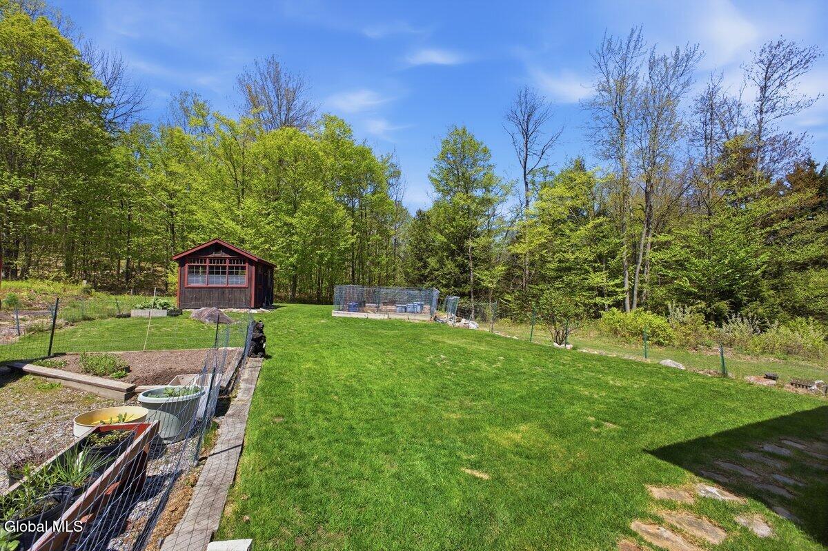 212 Backus Lane