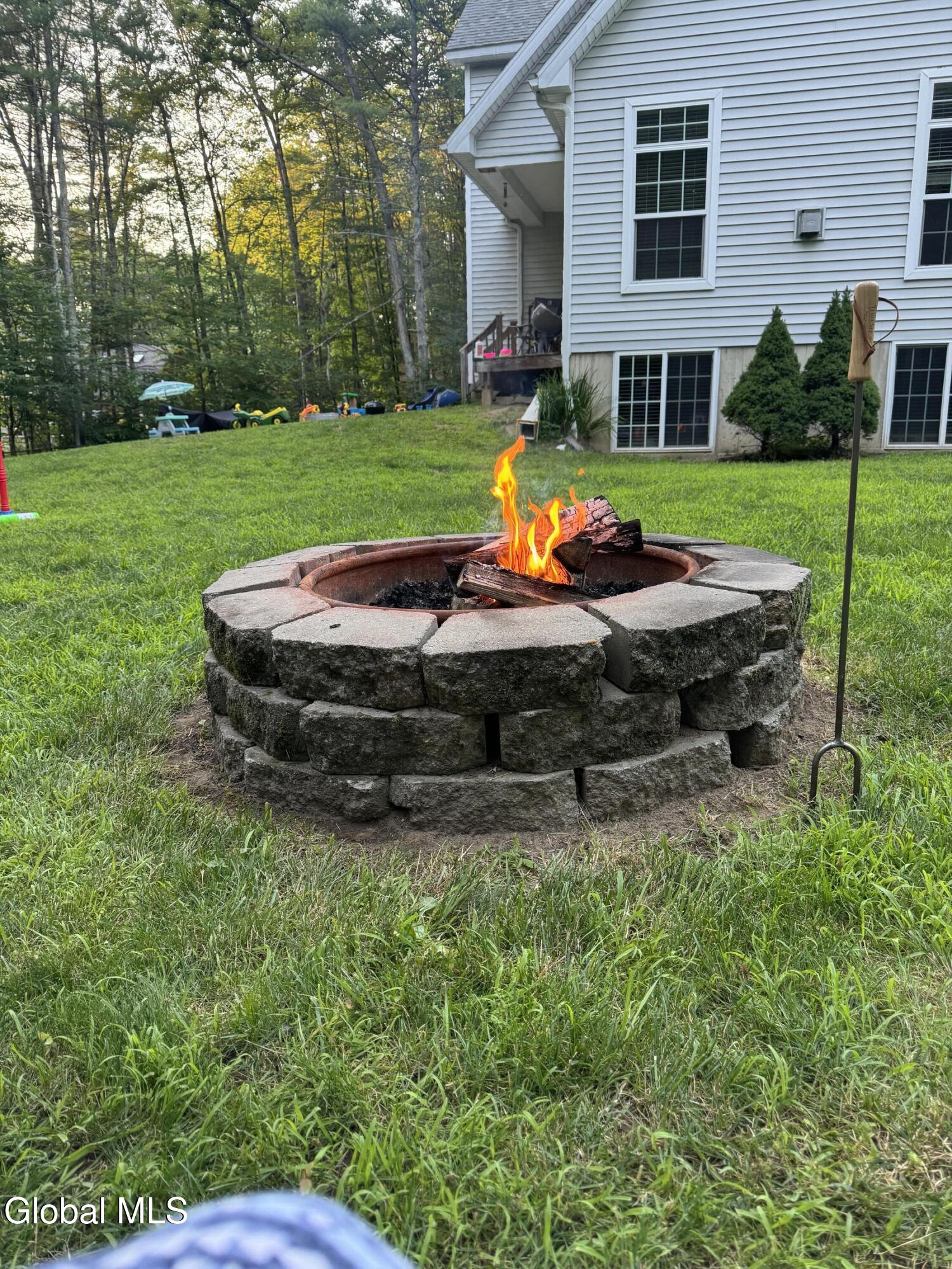 Saratoga Springs, New York 12866, United States, 3 Bedrooms Bedrooms, ,3 BathroomsBathrooms,Residential,Active,257506