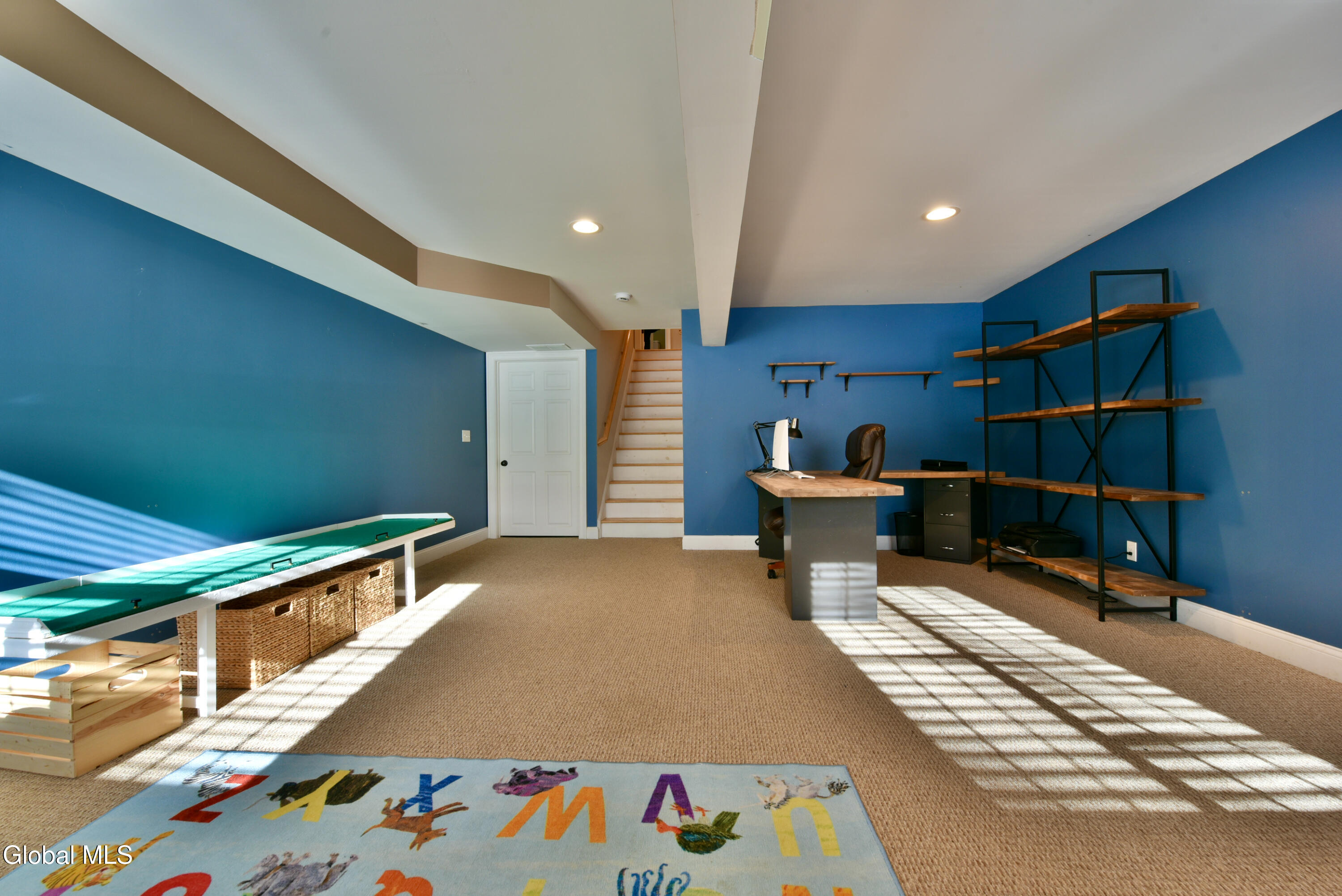 Saratoga Springs, New York 12866, United States, 3 Bedrooms Bedrooms, ,3 BathroomsBathrooms,Residential,Active,257506