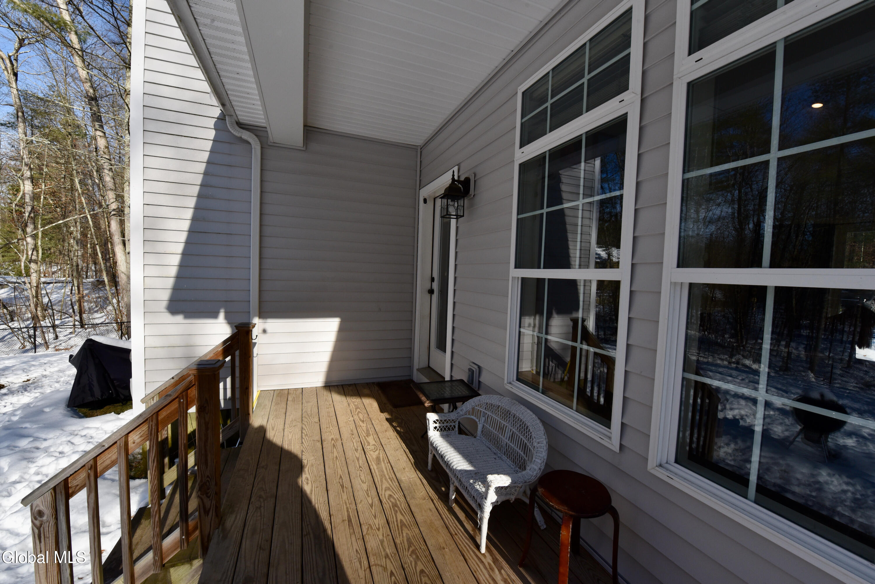 Saratoga Springs, New York 12866, United States, 3 Bedrooms Bedrooms, ,3 BathroomsBathrooms,Residential,Active,257506