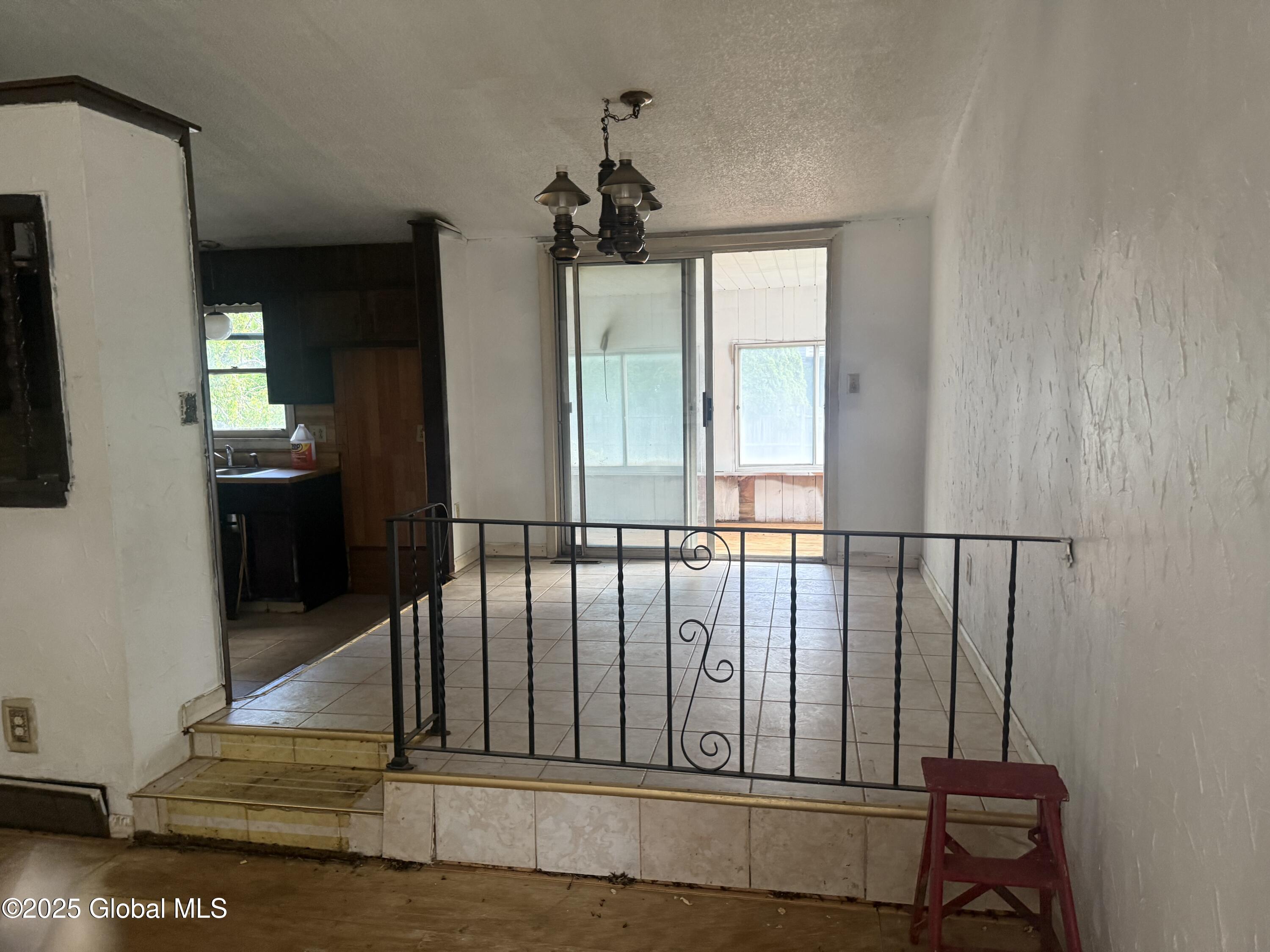 63 Ormond Street, Albany, New York image 7