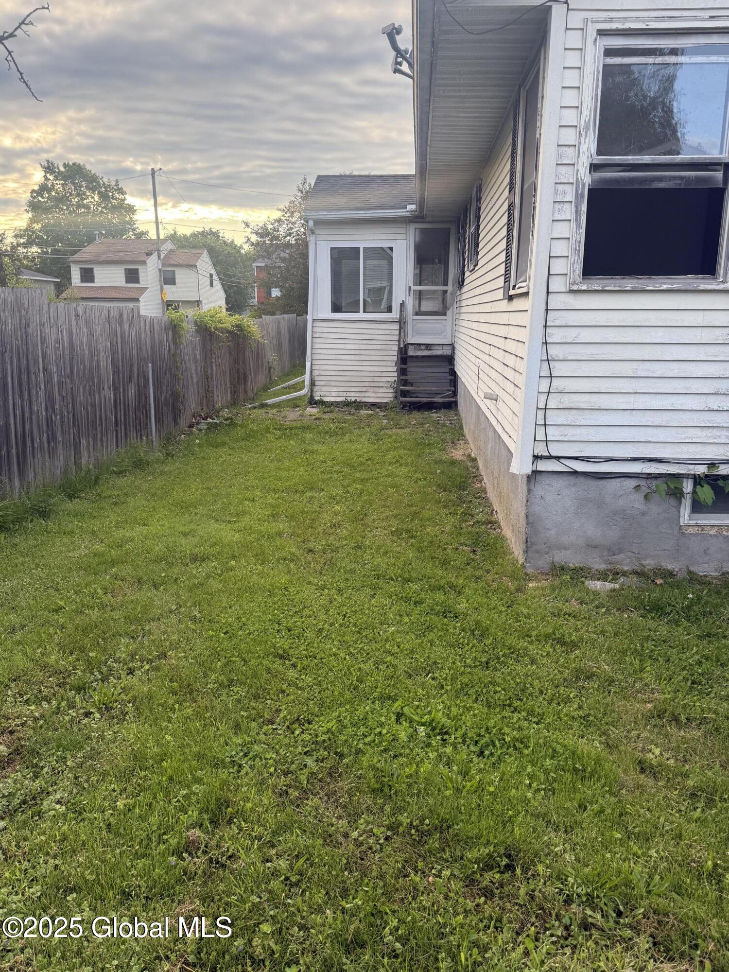 63 Ormond Street, Albany, New York image 35