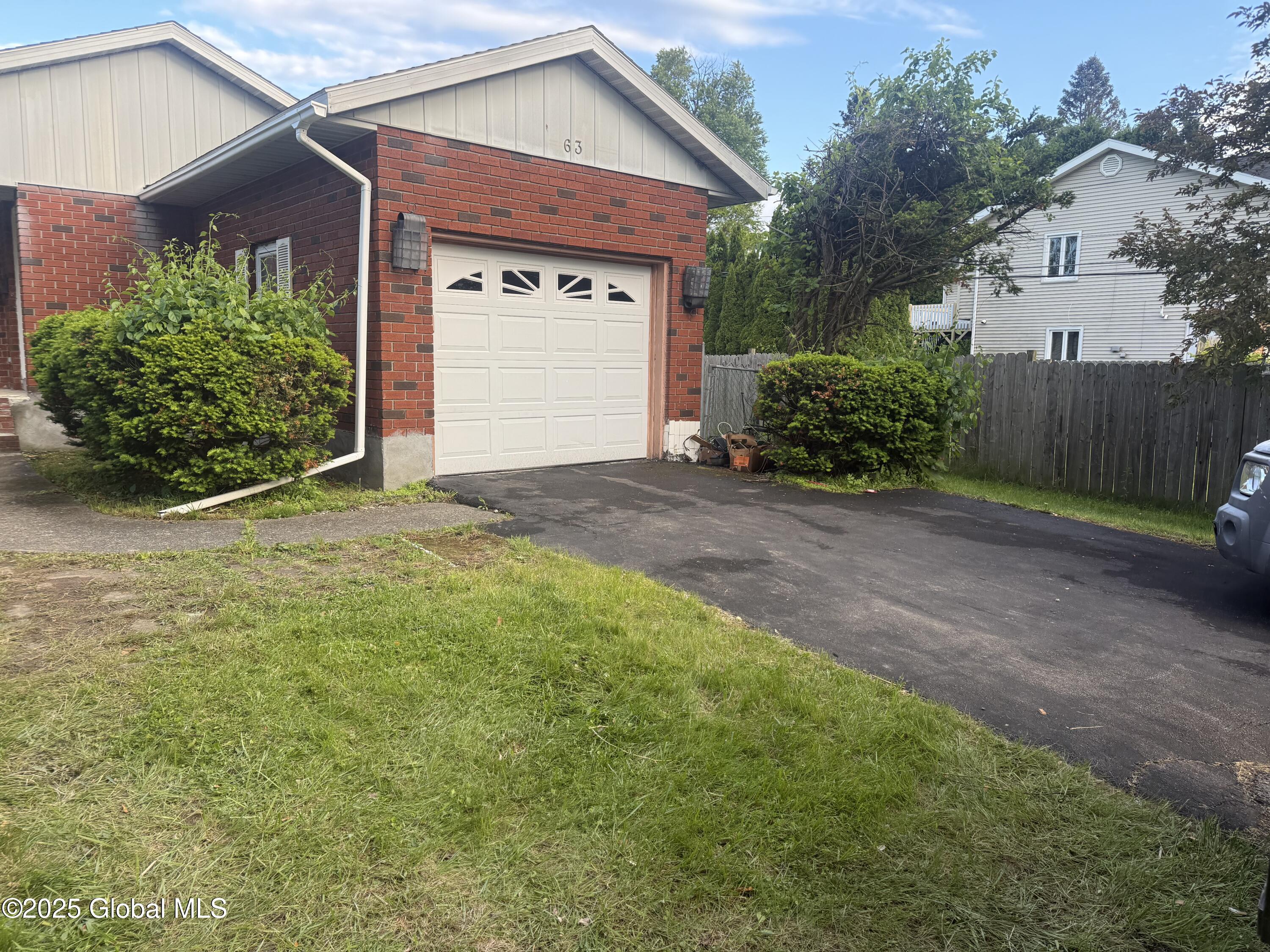 63 Ormond Street, Albany, New York image 4
