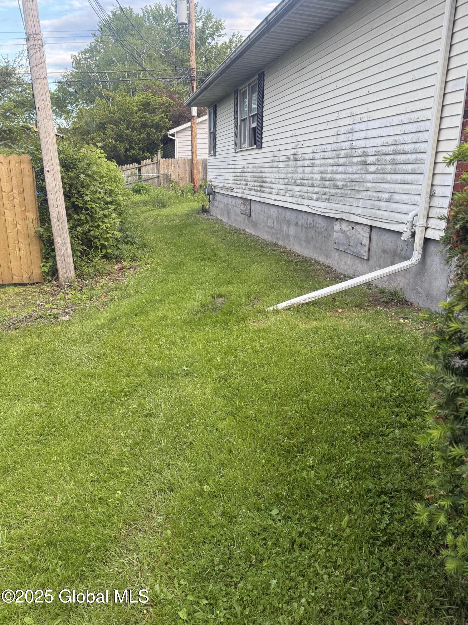 63 Ormond Street, Albany, New York image 31