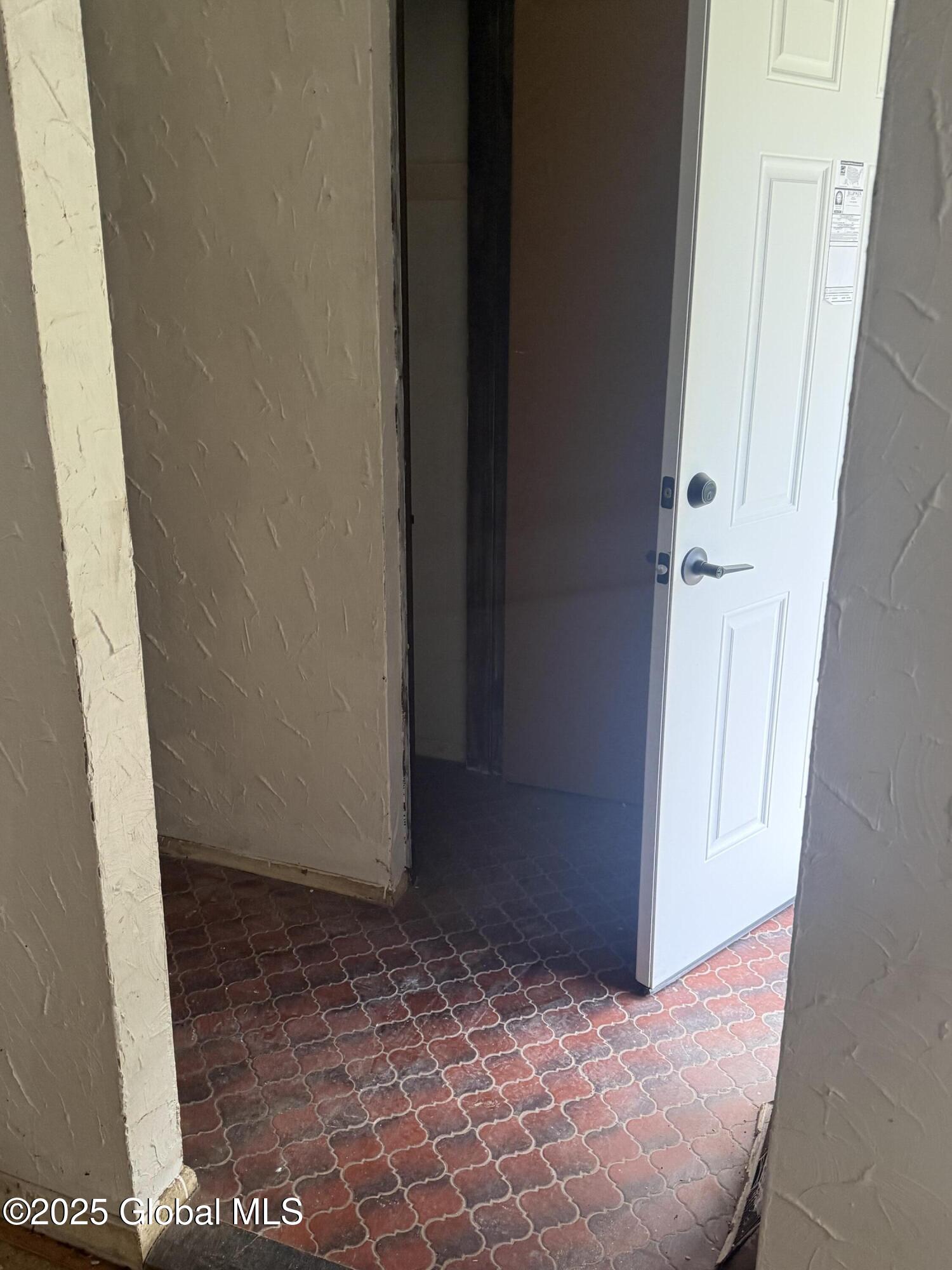 63 Ormond Street, Albany, New York image 28