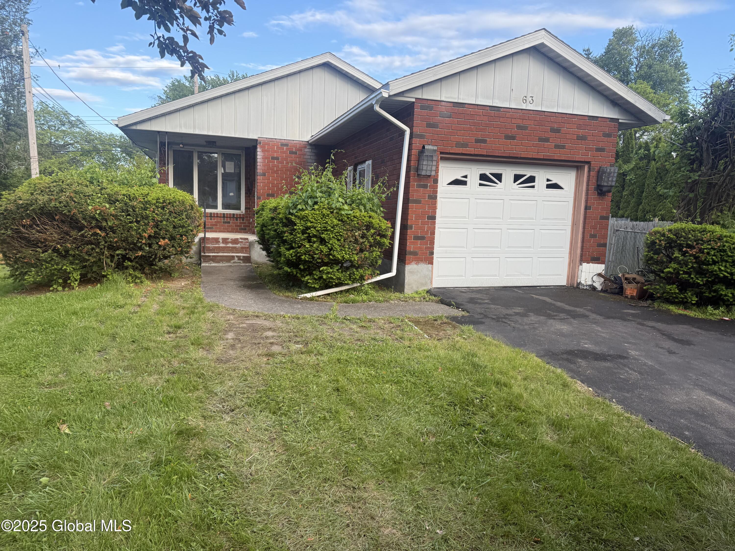 63 Ormond Street, Albany, New York image 1