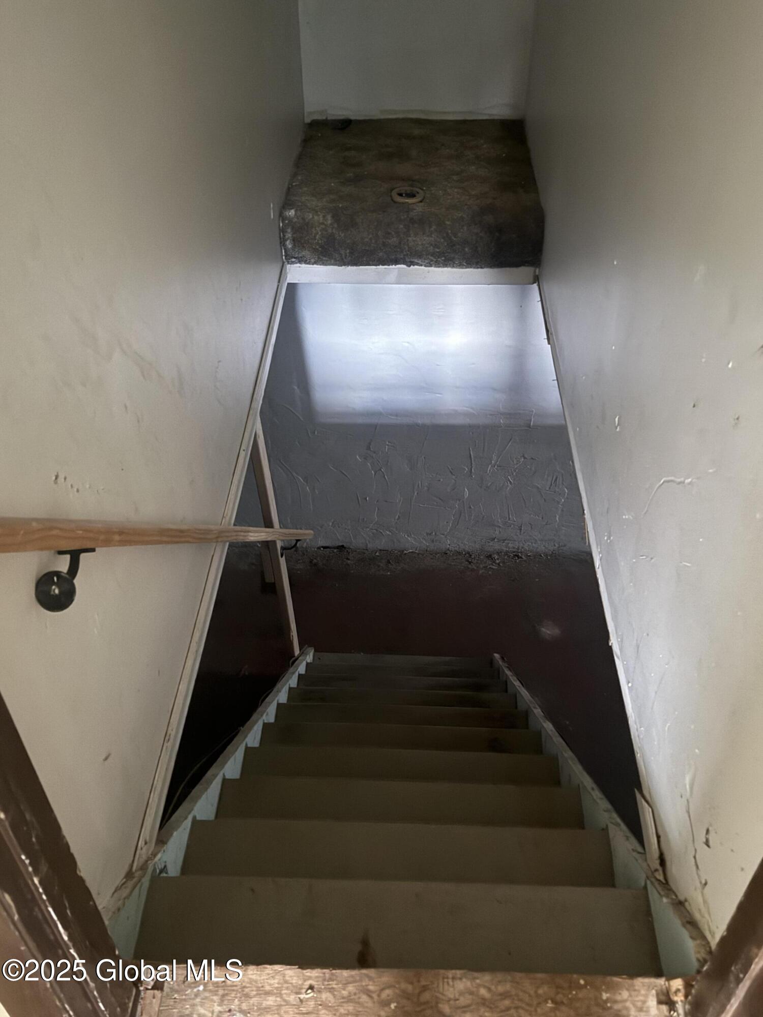 63 Ormond Street, Albany, New York image 18