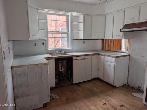 Photo of 35 Monroe Street, St Johnsville, NY 13452 (MLS # 202615330)