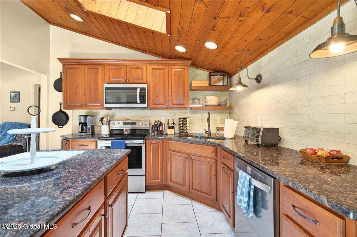 754 Swaggertown Road, Scotia, New York image 18