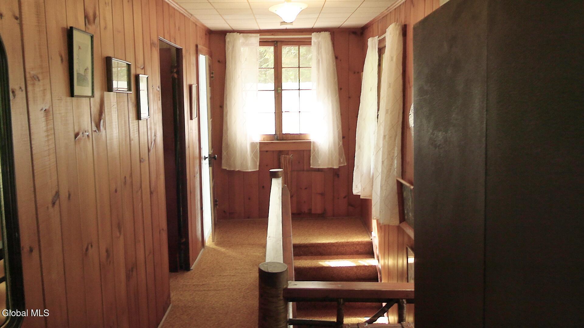 Caroga Lake, New York 12032, United States, 5 Bedrooms Bedrooms, ,3 BathroomsBathrooms,Residential,Active,212023