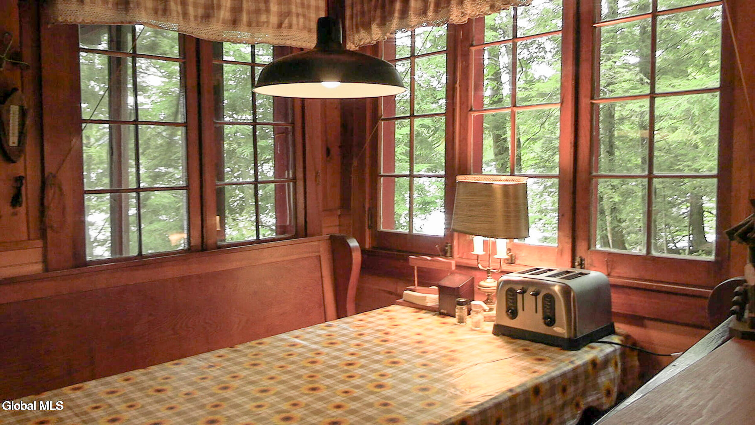 Caroga Lake, New York 12032, United States, 5 Bedrooms Bedrooms, ,3 BathroomsBathrooms,Residential,Active,212023