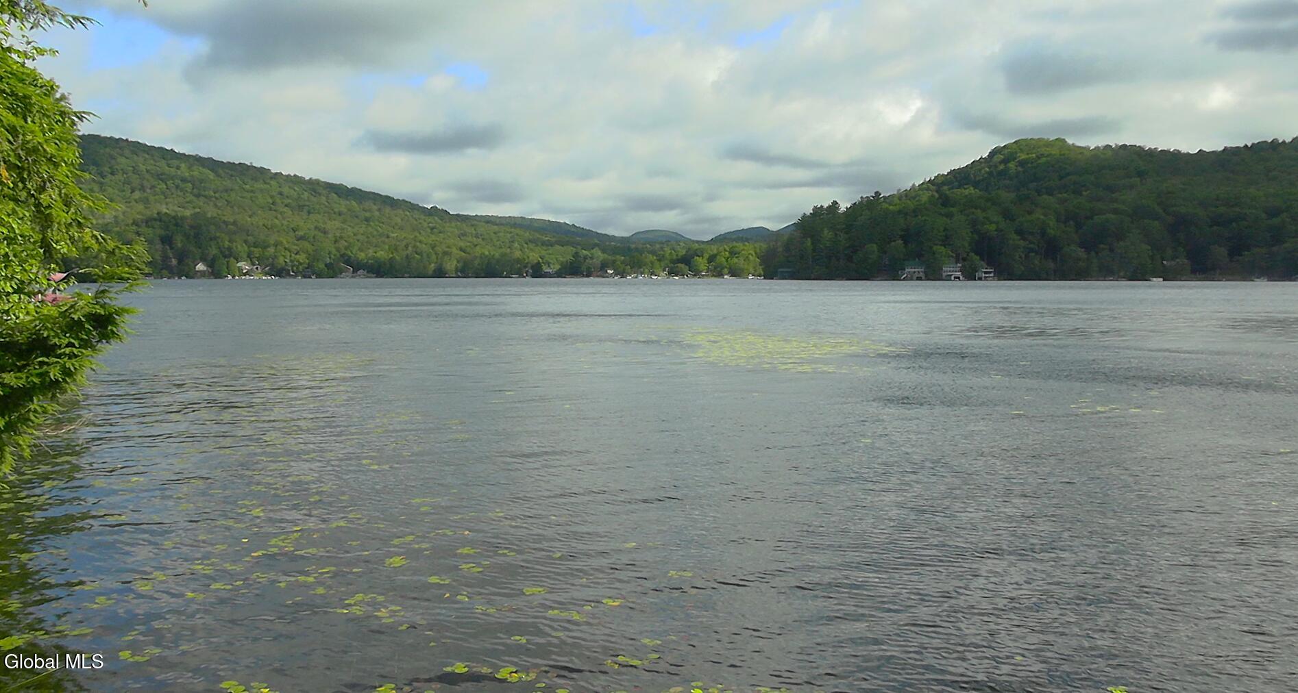 Caroga Lake, New York 12032, United States, 5 Bedrooms Bedrooms, ,3 BathroomsBathrooms,Residential,Active,212023