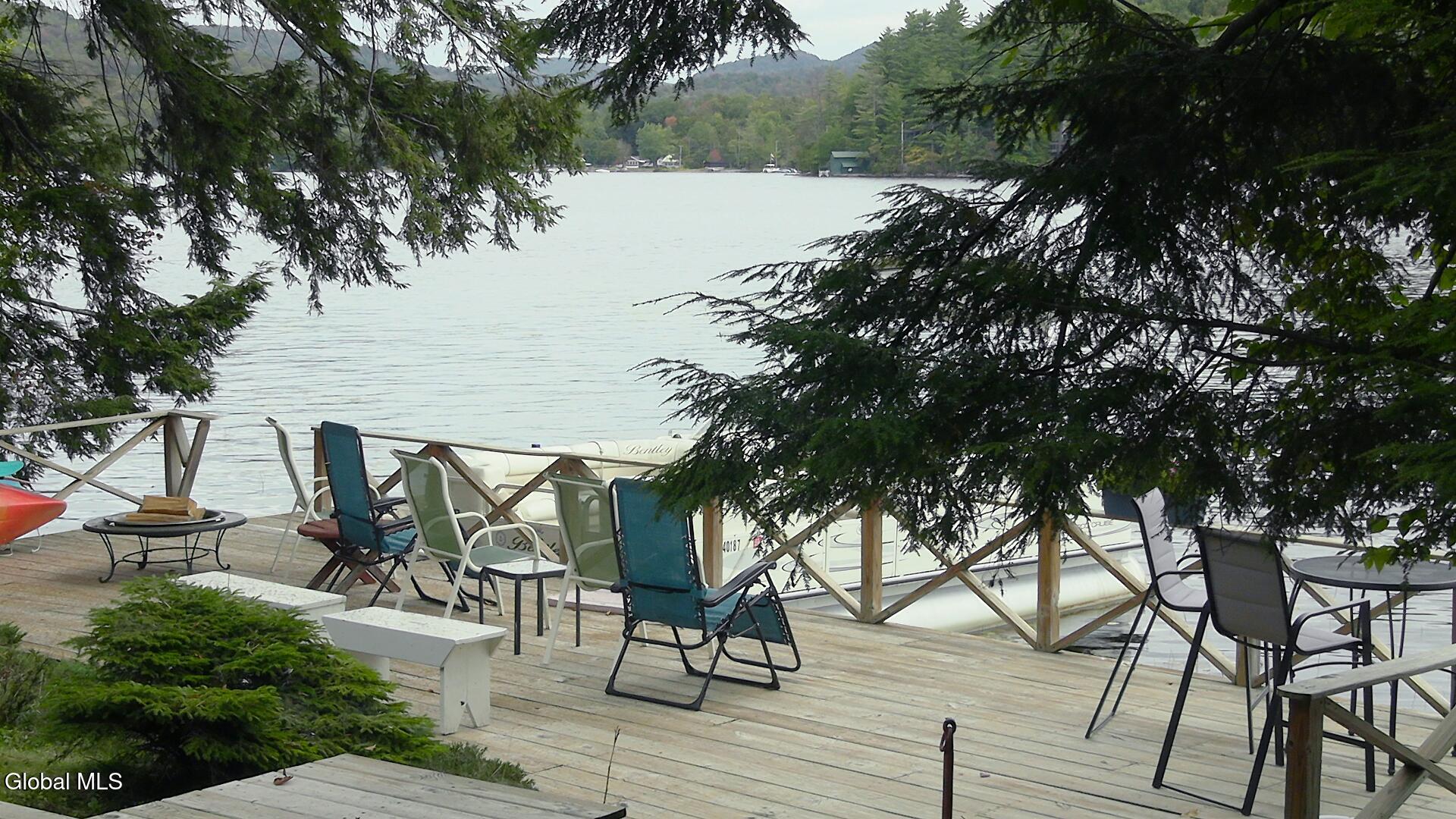 Caroga Lake, New York 12032, United States, 5 Bedrooms Bedrooms, ,3 BathroomsBathrooms,Residential,Active,212023