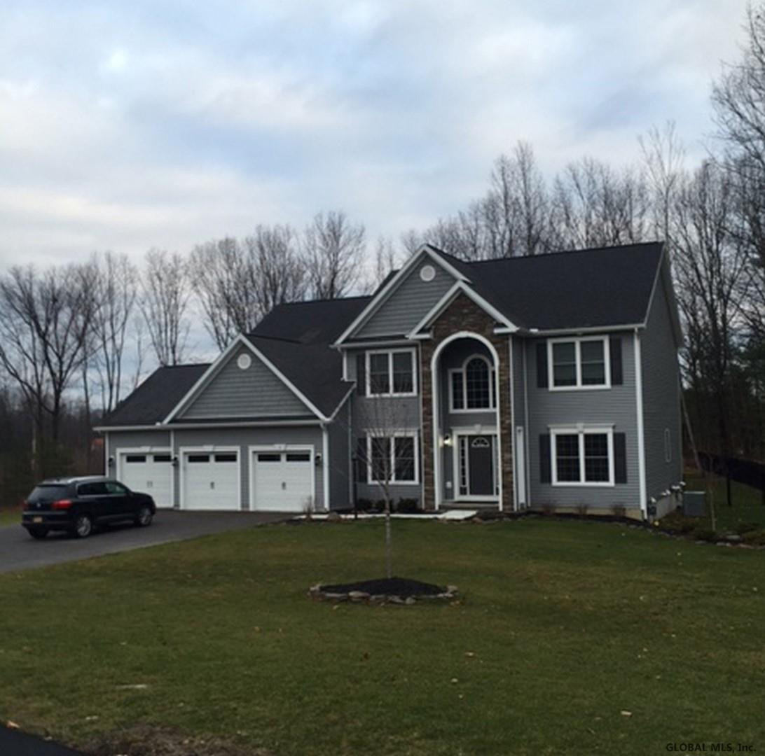35 Sally Street, Mechanicville, New York image 2
