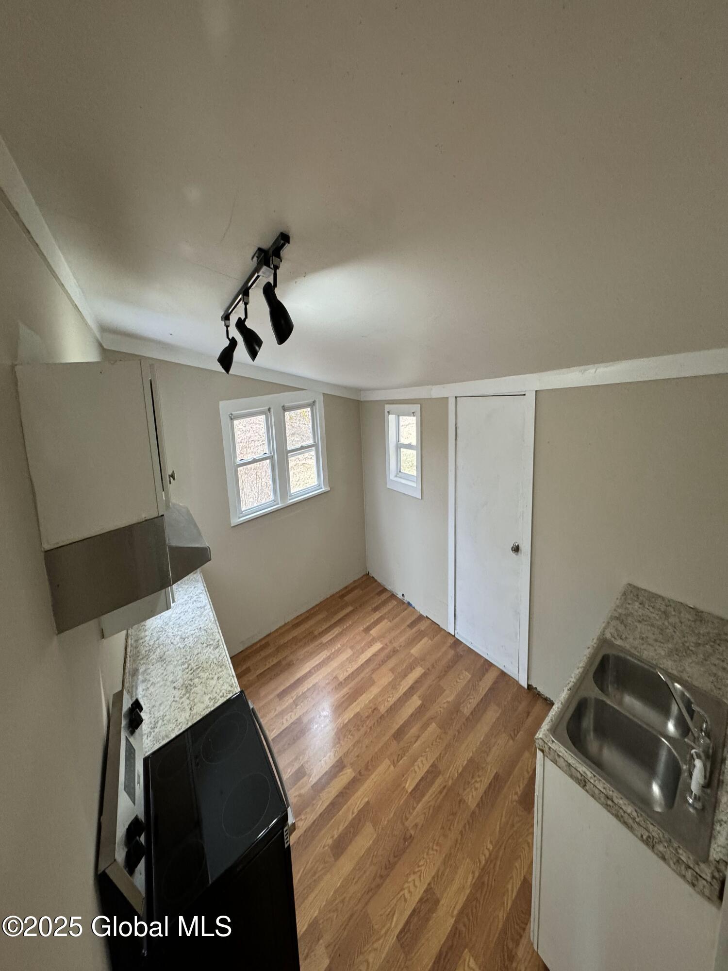 751 Central Nassau Road, East Nassau, New York image 9