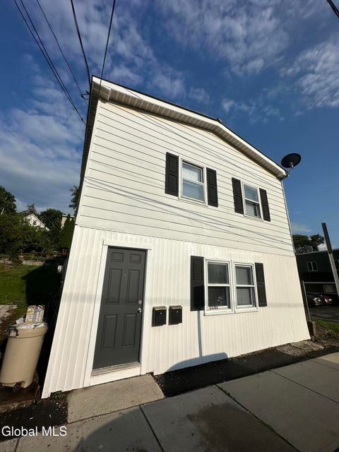 Photo of 1126 Broadway #Apt. 1, Rensselaer, NY 12144 (MLS # 202527782) Photo of 1126 Broadway #Apt. 1, Rensselaer, NY 12144 (MLS # 202527782)