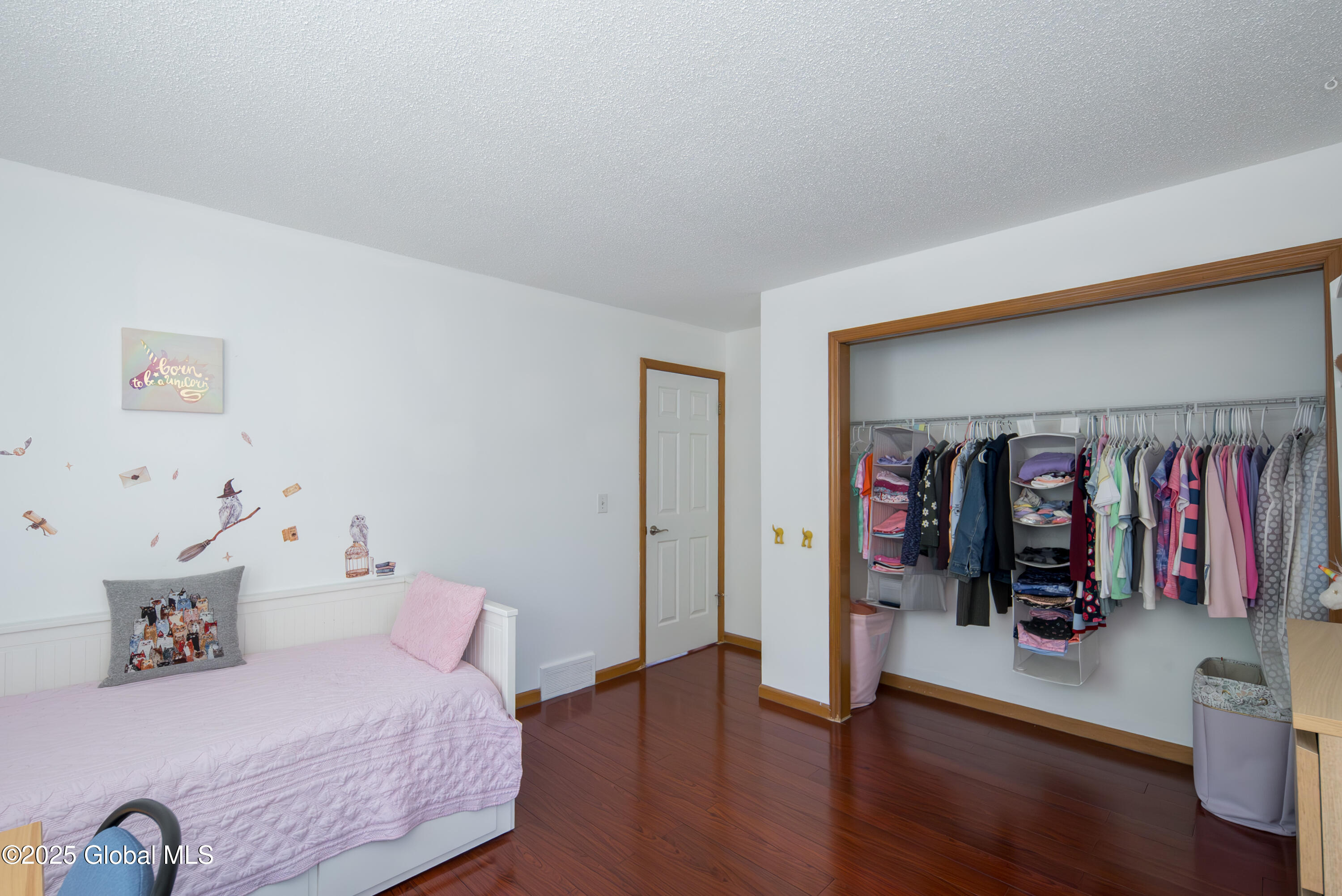 61 Esopus Drive, Clifton Park, New York image 27