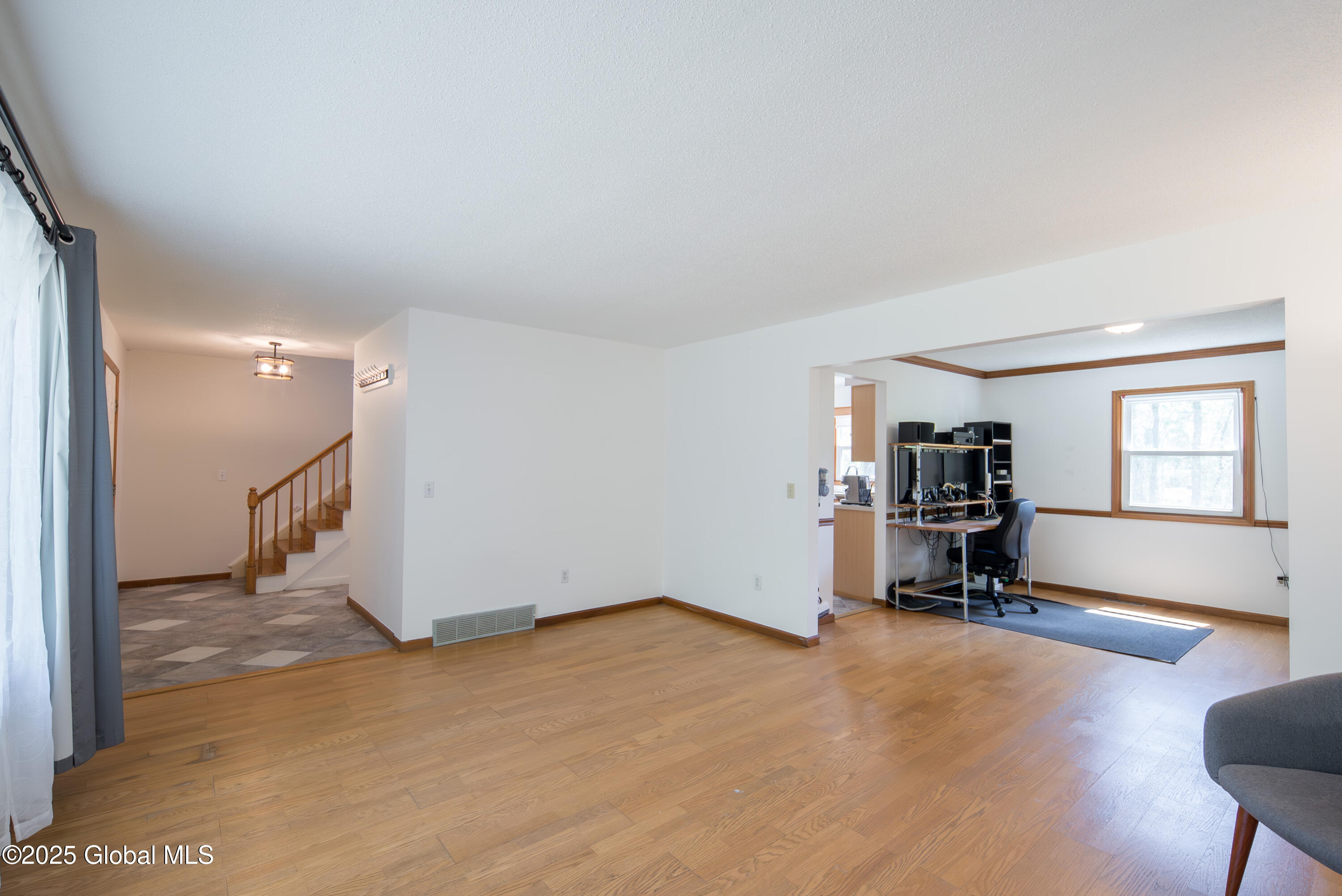 61 Esopus Drive, Clifton Park, New York image 14