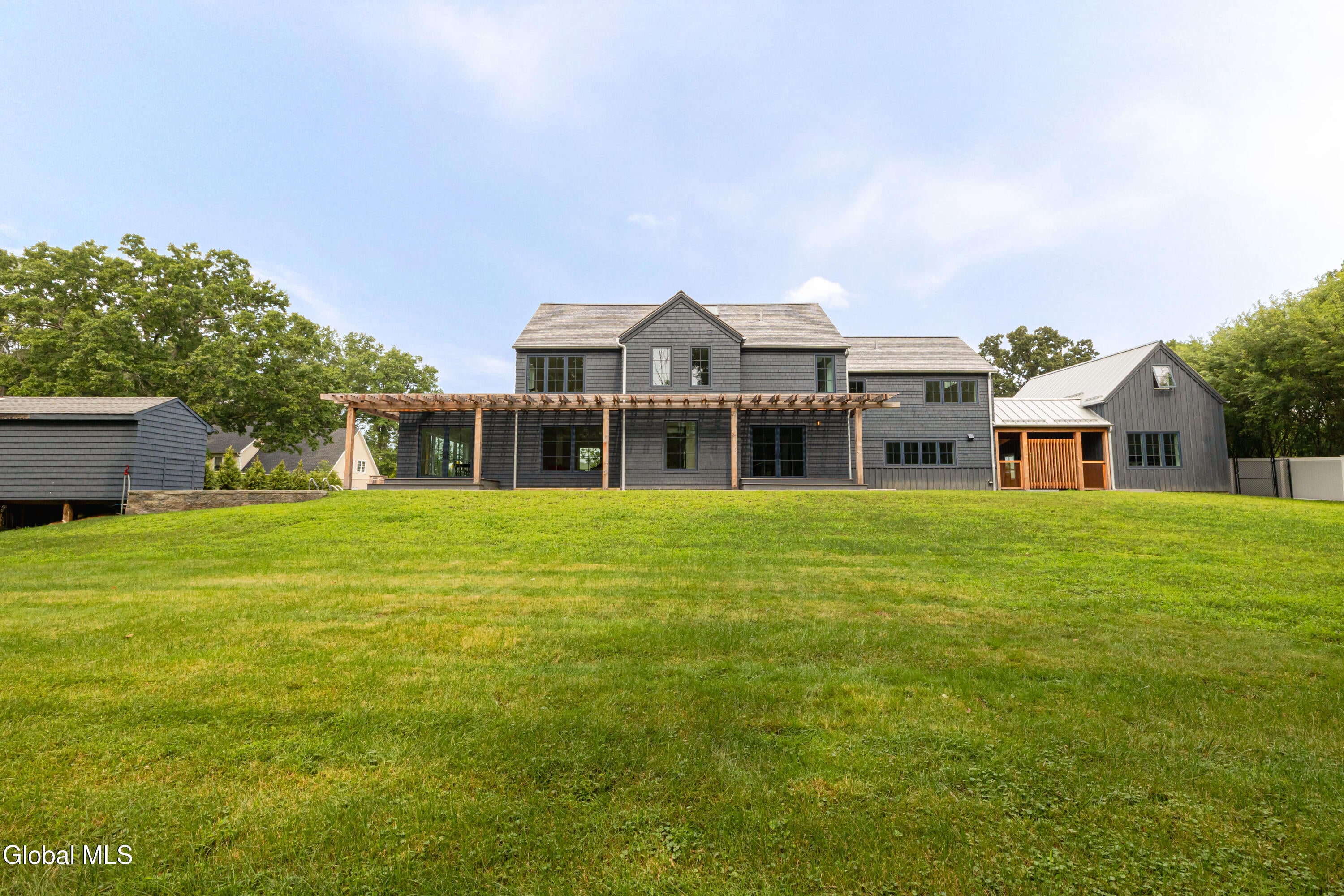 20 Dallis Place