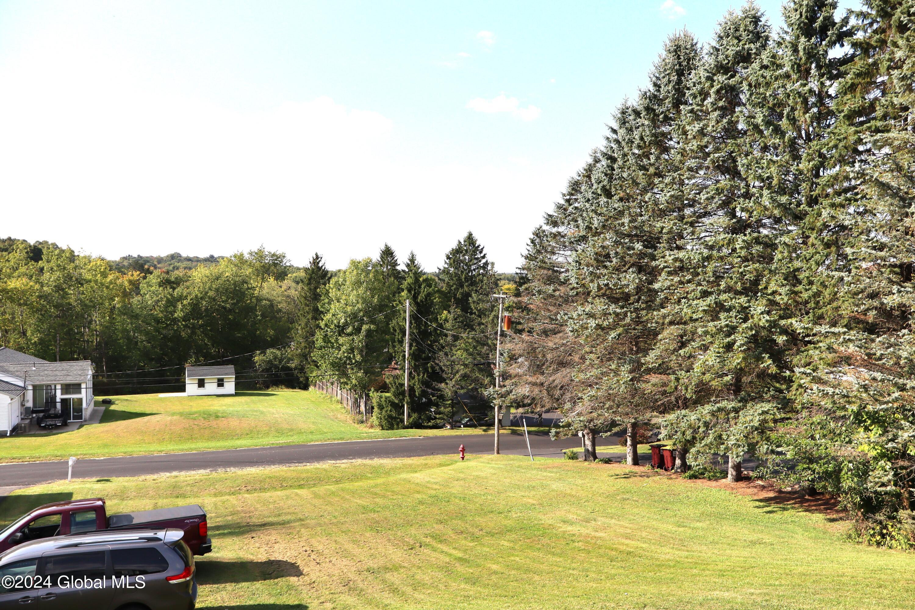 49 Abbott Drive, Poestenkill, New York image 3