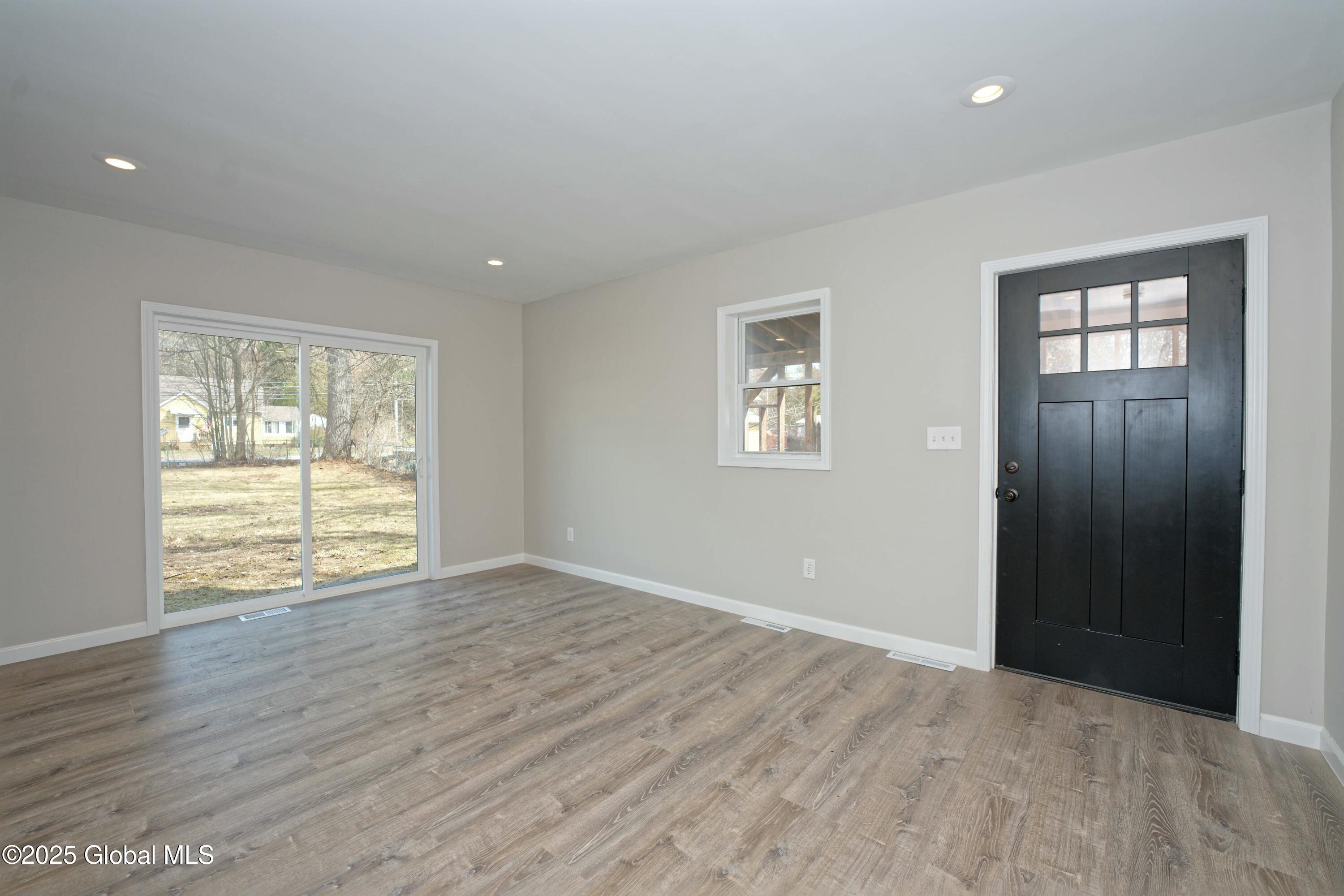 122 Harris Avenue, Lake Luzerne, New York image 8