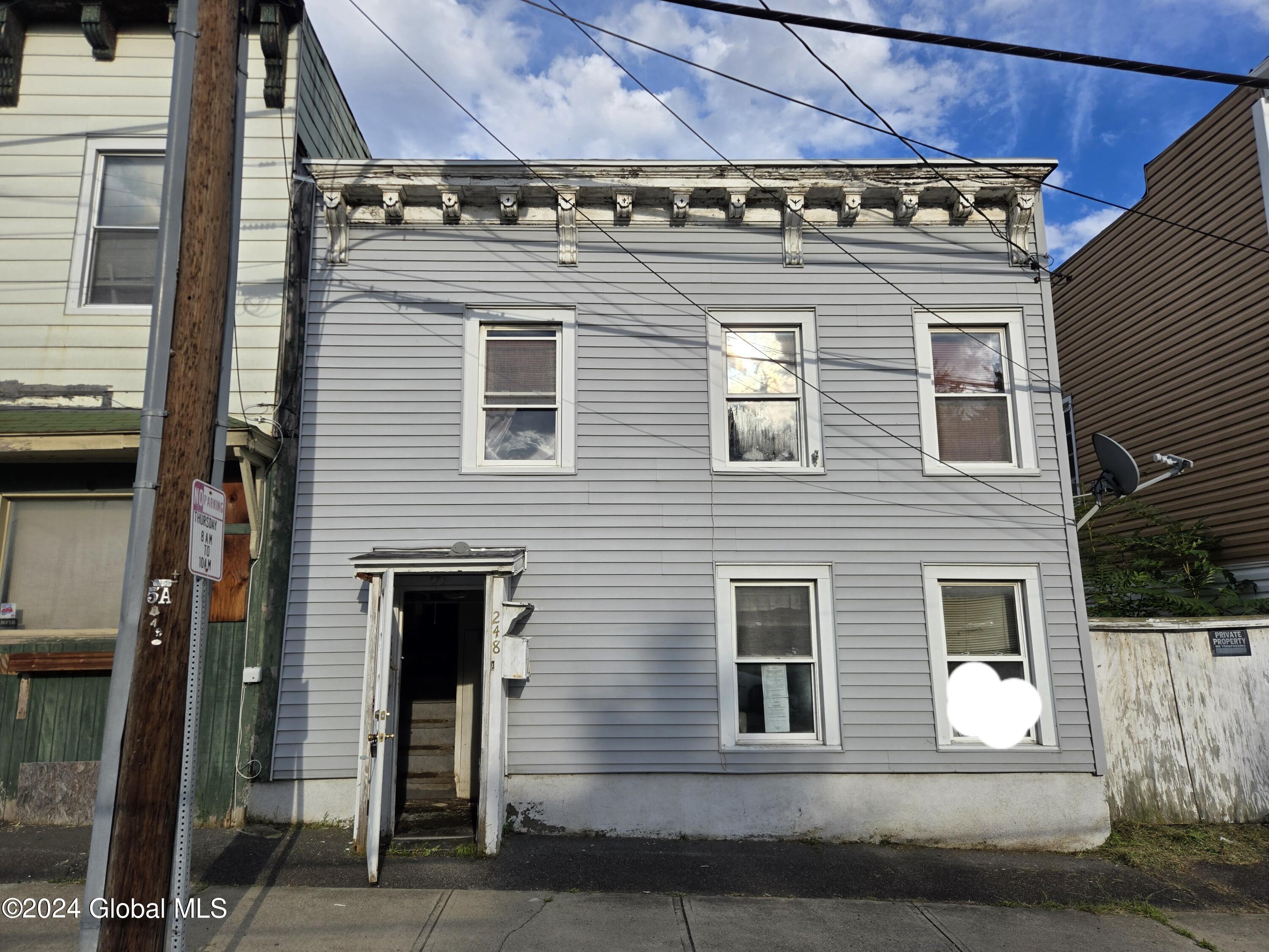 248 East Street, Rensselaer, New York image 2