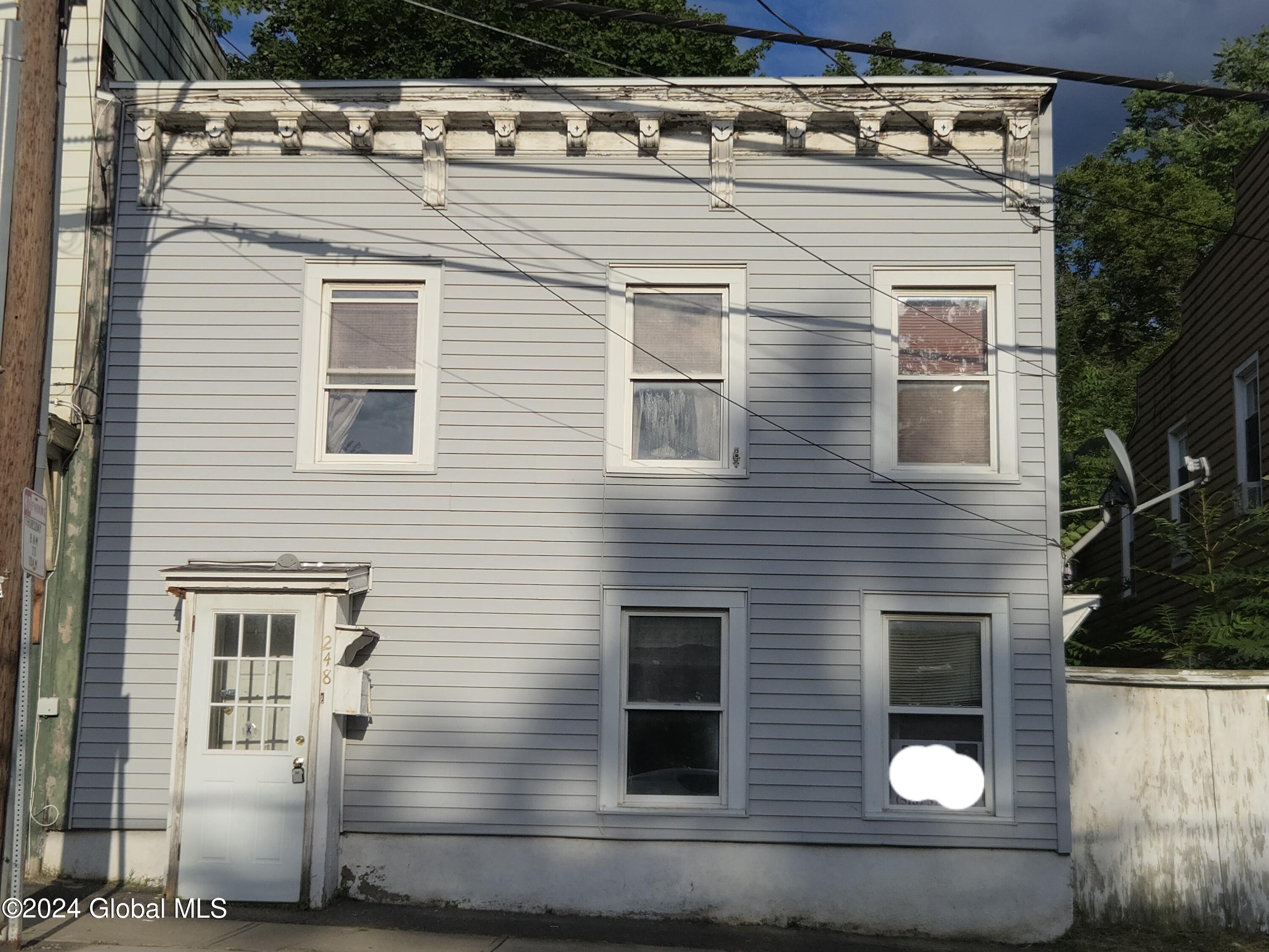 248 East Street, Rensselaer, New York image 1