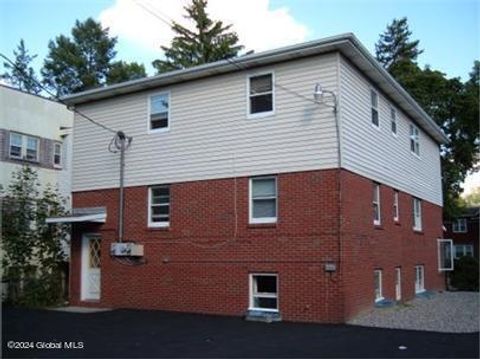 Apartment For Rent - 35 Parkwood Street #APT 2<br/> Albany, NY 12208