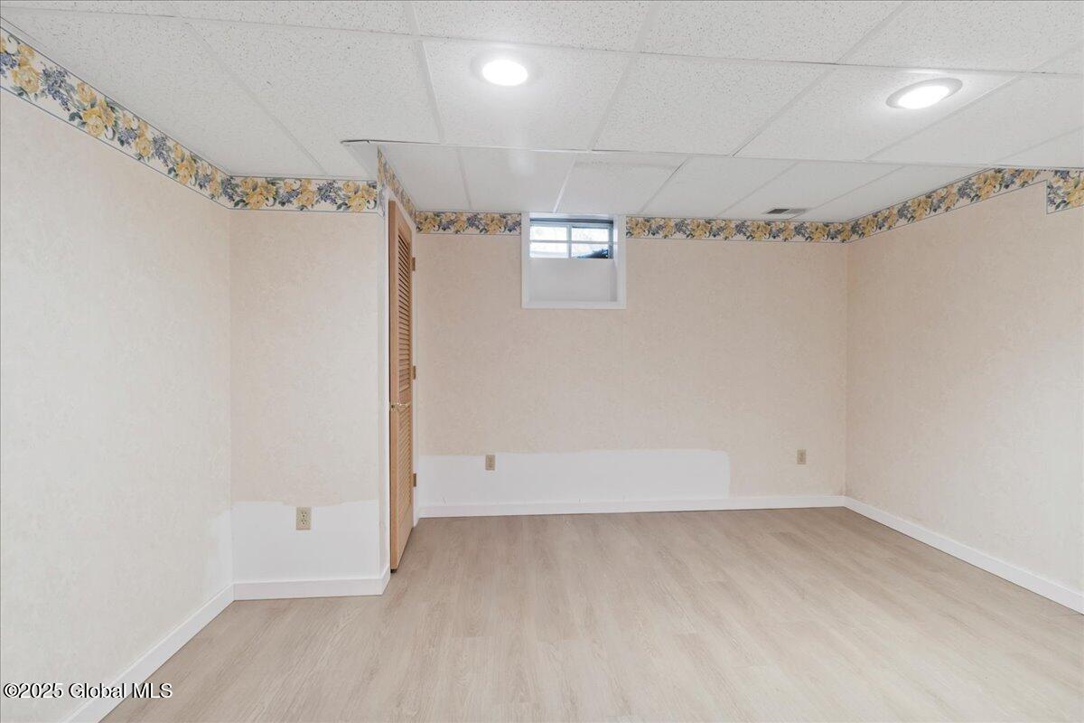 209 Menlo Park Road, Niskayuna, New York image 25
