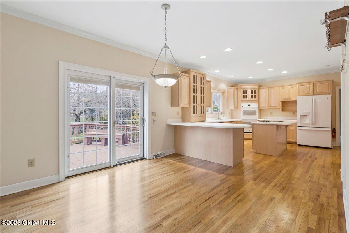209 Menlo Park Road, Niskayuna, New York image 14