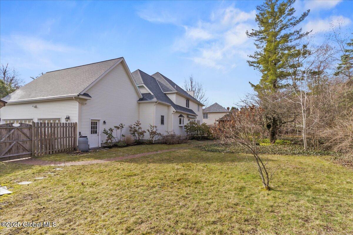 209 Menlo Park Road, Niskayuna, New York image 38