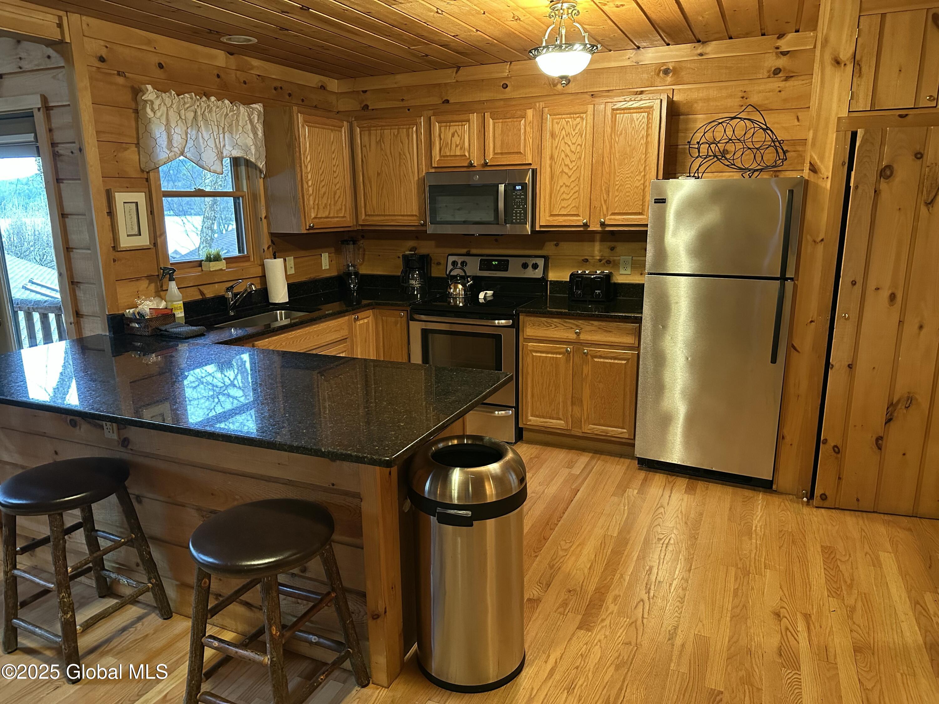 3210 Lake Shore Drive 24 Interval 2