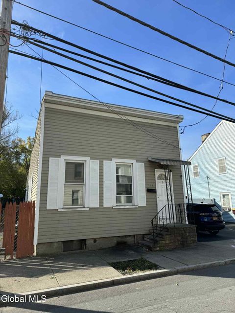 Photo of 104 Ida Street, Troy, NY 12180 (MLS # 202528214) Photo of 104 Ida Street, Troy, NY 12180 (MLS # 202528214)
