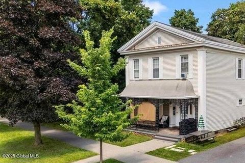 Photo of 109 Lake Avenue #4, Saratoga Springs, NY 12866 (MLS # 202531079)