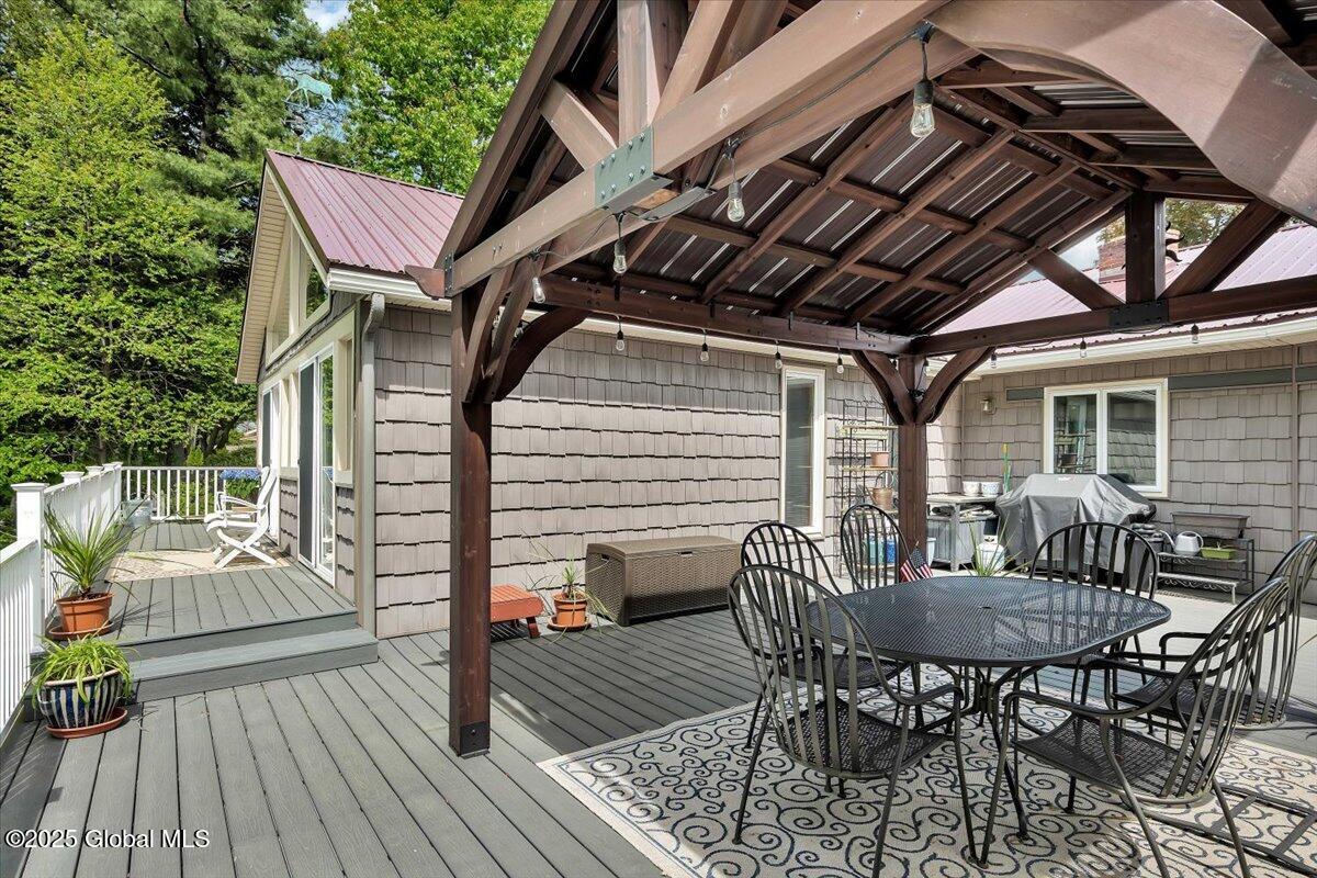 145 Woodland Avenue, Gloversville, New York image 37