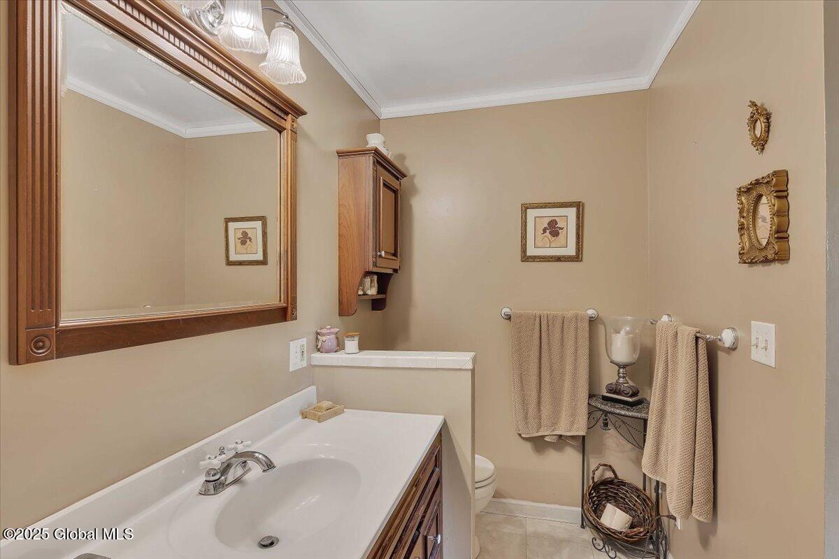 145 Woodland Avenue, Gloversville, New York image 26