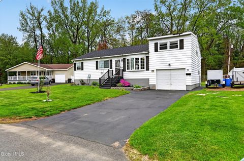 Photo of 73 Bridle Path, Albany, NY 12205 (MLS # 202616781)