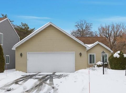Homes For Sale - 22 Loudonwood East Ave<br/> Loudonville, NY 12211