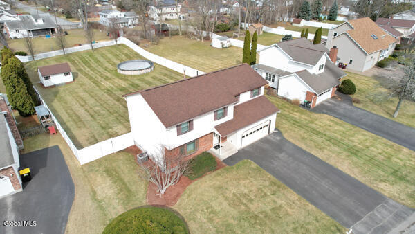 1083 McKinley Avenue