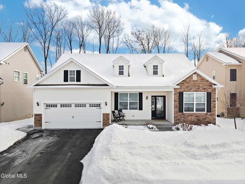 Homes For Sale - 7 Timber Creek Drive<br/> Ballston Lake, NY 12019