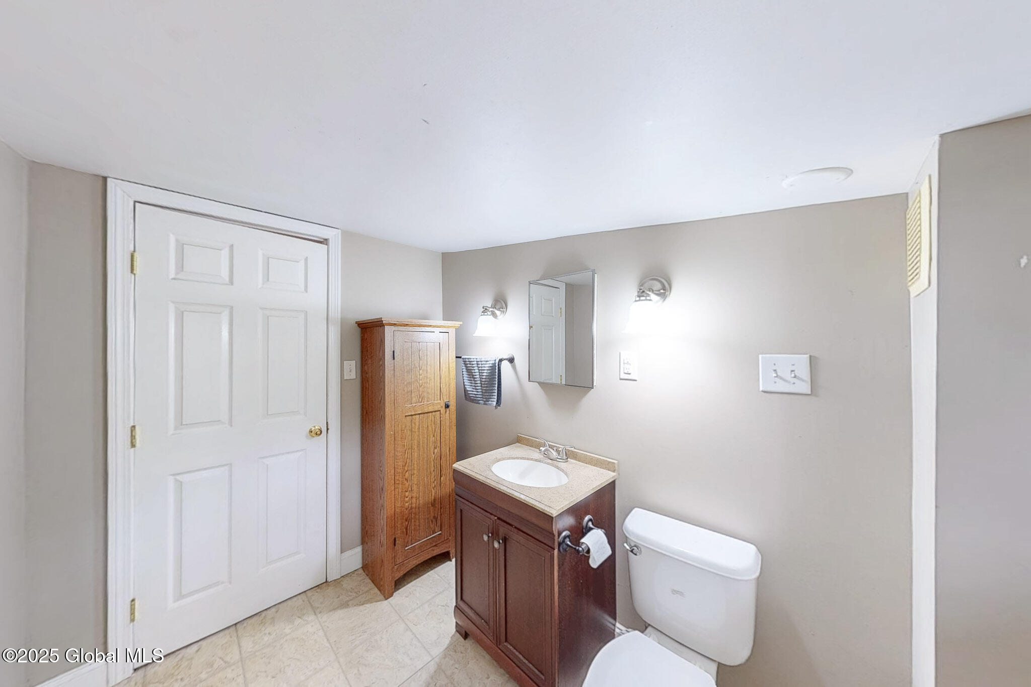 1410 1st Avenue, Watervliet, New York image 39