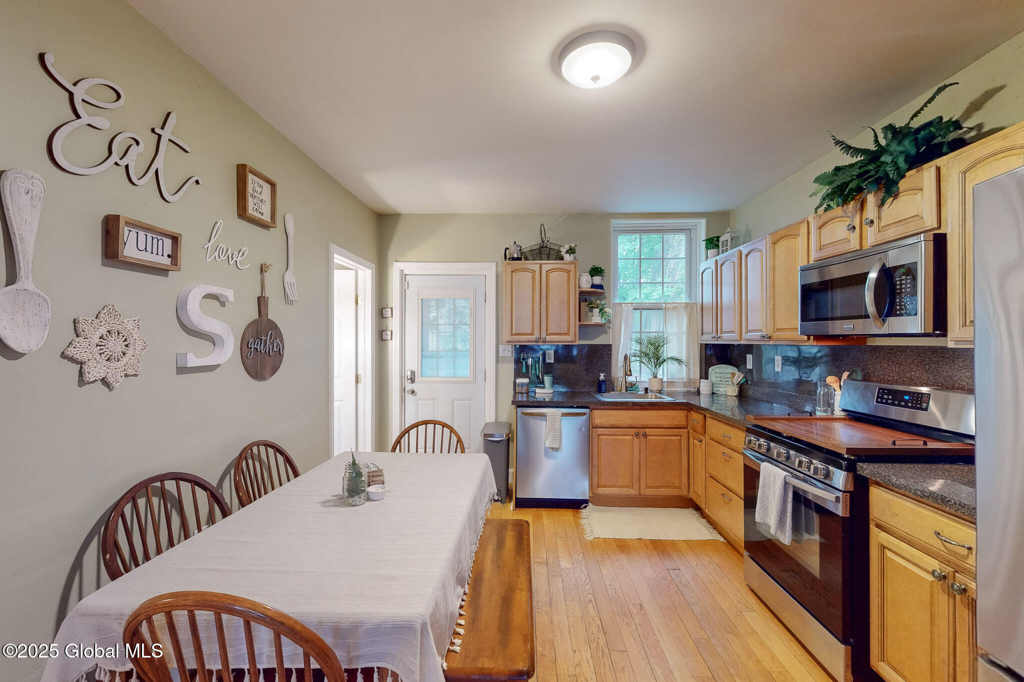 1410 1st Avenue, Watervliet, New York image 18