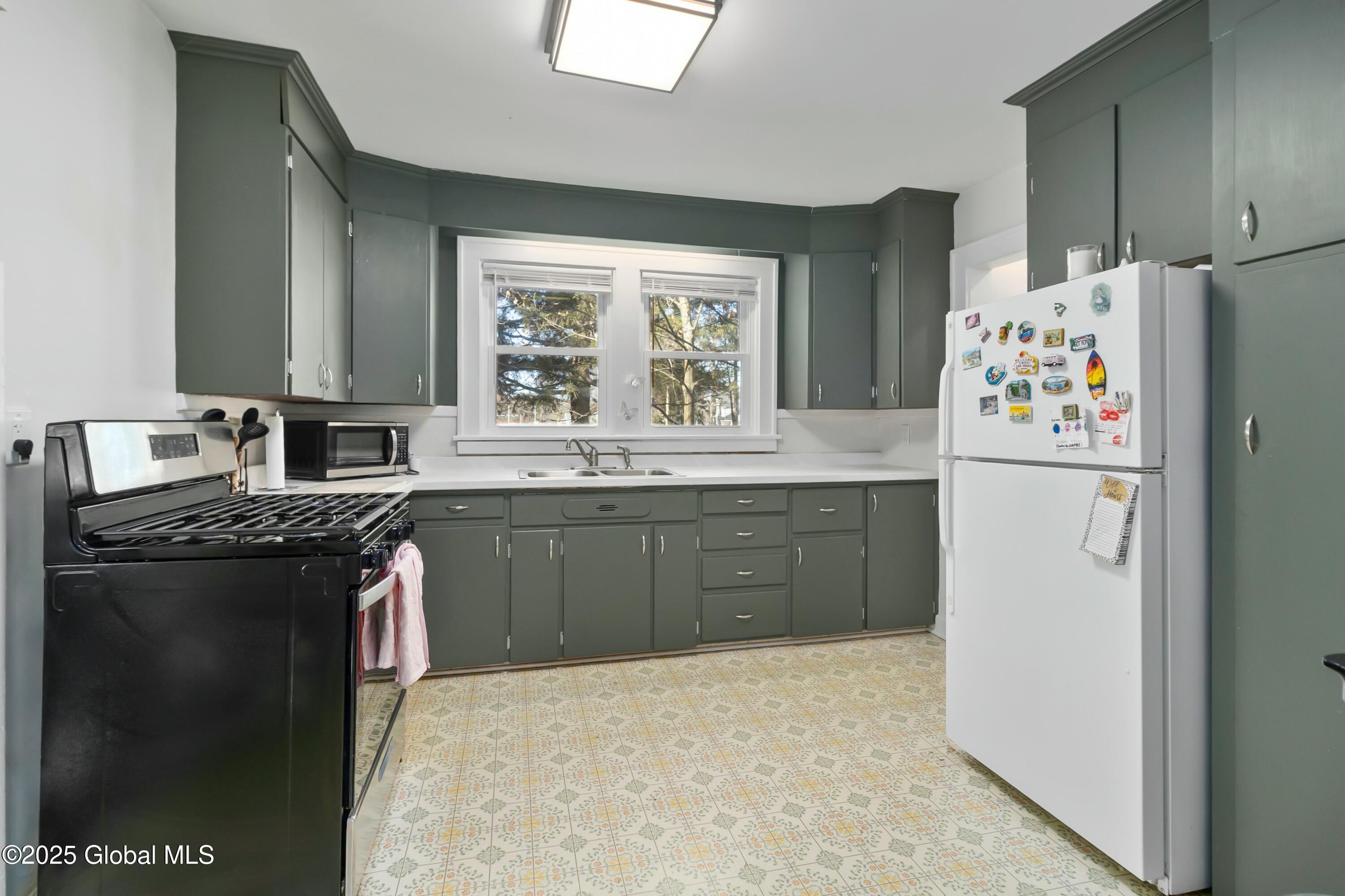216 Consaul Road, Colonie, New York image 12